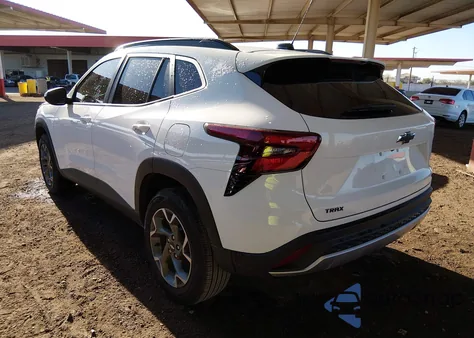 2025 Chevrolet Trax Fwd Lt z USA, uszkodzony, nr VIN KL77LHEP3SC059147